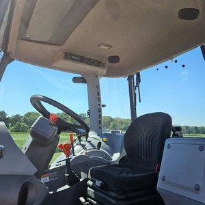 Tractor 2022 para M5-091 4WD 90HP con Motor y Bomba - Product Image 5