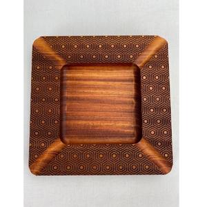 Cenicero de madera con tapa y mango para fumadores que valoran la limpieza, la portabilidad y el atractivo estético del diseño de madera - Product Image 3