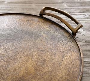 Plateau en aluminium martelé doré écologique Pièce maîtresse décorative élégante pour la maison Plateau à vaisselle de service Ustensiles de cuisine Vaisselle - Product Image 2