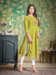 ชุดพิมพ์ลาย kurti พร้อมงานปักที่ซับซ้อนสำหรับผู้หญิงสวมใส่สบายๆและปกติในสีที่ต่างกันขายดี - Product Image 2