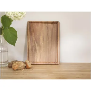 Planche à découper en acacia Sonora, certifiée FSC, durable, avec un merchandising écologique - Product Image 2