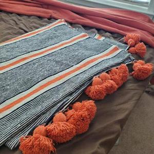 Manta Marroquí Hecha a Mano, Auténtica, Artesanal, Diseño Tribal, Suave, Tejida, Decoración para el Hogar, Regalo - Product Image 1