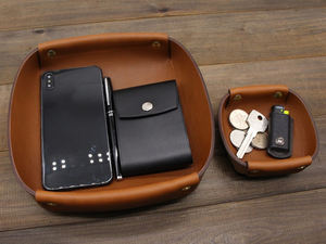 Plateau de Valet en Cuir Véritable Personnalisé Rangement Personnalisé Monogrammé Pendaison de Crémaillère Cadeau de Bureau LTY-0050 - Product Image 3