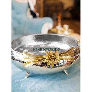 Cuenco de Metal de alta calidad, cuenco para servir de forma redonda de trabajo elegante con acabado dorado, cuenco de comida de Metal para decoración de boda, vajilla - Product Image 3