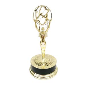 Trofeo de Metal Clásico para Ceremonias Deportivas Tradicionales y Eventos Escolares Anuales - Product Image 2