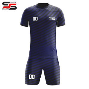 Uniforme de fútbol juvenil de los últimos diseños Uniforme de fútbol de color sólido transpirable para la venta en línea - Product Image 5