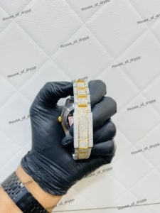 นาฬิกาข้อมือสแตนเลสสตีลหน้าปัดสีเขียว ประดับเพชร VVS Lab Grown แบบ Iced Out สไตล์ฮิปฮอป ฝังเพชรเต็มเรือน ดีไซน์หรูหรา เหมาะสำหรับงานปาร์ตี้ - Product Image 3