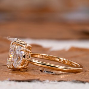 Anillos de Lujo de Alta Gama Hechos a Mano en Oro Amarillo de 18K, Estilo Clásico y Elegante, con Diamante Cultivado en Laboratorio de Corte Ovalado de 1.50 CT, Certificado IGI, para Mujer - Product Image 2