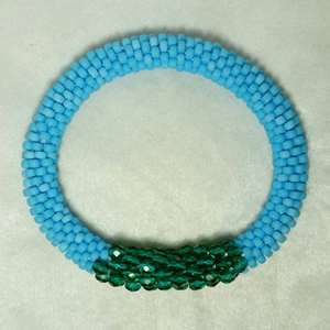 Bracelet manchette en perles faites à la main-Manchette pour femmes et filles - Product Image 1