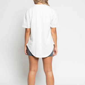 T-shirt respirant en coton/bambou épais à manches longues et col rond pour femmes Impression de logo personnalisé Couleurs personnalisées Tailles Printemps/Été - Product Image 2