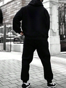 Survêtements personnalisés pour hommes avec logo brodé, coupe ajustée, en coton, sweats à capuche et sweat-shirts 100% coton pour hommes - Product Image 4