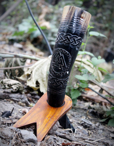 Gobelet à boire en corne de bœuf viking fait à la main avec finition polie, artisanat naturel écologique pour les amateurs de bière et de miad - Product Image 4