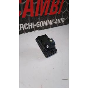 Panneau de boutons arrière droit KIA CEED Sportwagon Series (CD) (18>) 40B522-1500 D4FE - Product Image 3