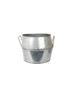 Pot de fleurs suspendu en métal galvanisé aspect patiné pour l'installation de porche de balustrade de balcon ou idées florales décoratives verticales - Product Image 1