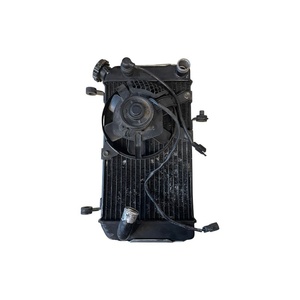 Radiador Original Suzuki SV650 1999 con Ventilador de Refrigeración del Motor, Nuevo, Material de Aluminio PA66, OEM para Modelos de Automóviles Chevrolet - Product Image 2