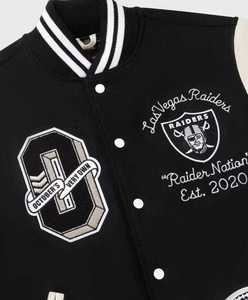 Chaqueta Universitaria de Béisbol Personalizada con Bordado Chenille en Toda la Superficie, Tendencia Principal 2025, al por Mayor, para Hombre, con Mangas de Cuero Estilo Bomber - Product Image 3