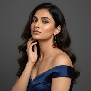 Boucles d'oreilles clous en diamant taille carrée, bijoux en argent sterling 925 pour femmes et filles, à porter lors de mariages, de fêtes, de Haldi, de Mehendi - Product Image 3