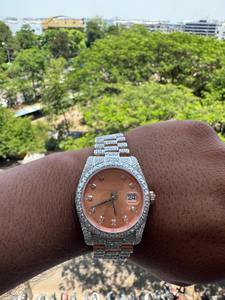 นาฬิกาข้อมือผู้ชายประดับเพชรสีเงินกันน้ำดีไซน์รูปทรงกลม - Product Image 3