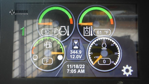 Chargeuse sur pneus CAT 242D3 262D3 2021, 74 CV, à levage vertical, diesel, à vendre - Product Image 6