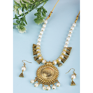 Joyería de Boda con Diseño de Sol Redondo Dorado Oxidado Blanco, con una Perla como Piedra Principal y un Material de Aleación - Product Image 1