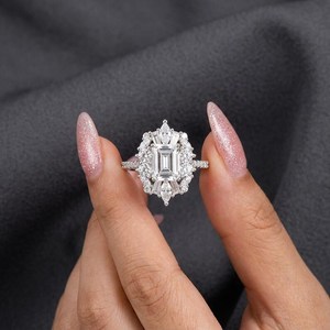 Anillo de Compromiso Clásico de Plata de Ley 925 con Circonita Esmeralda Brillante, Anillo de Boda Vintage para Aniversario - Product Image 2