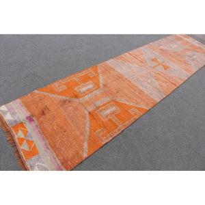 Tapis turc vintage 2,9x11 pieds, tapis de couloir, tapis persan en laine orange et blanc - Product Image 2