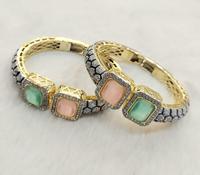 Bracelet élégant et tendance en laiton plaqué or antique avec pierre verte, fait main, bijoux indiens, cadeau pour femme