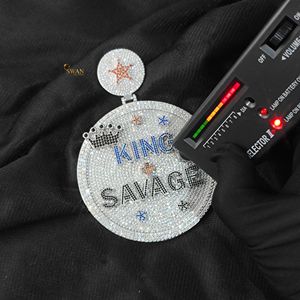 Élégant collier pendentif personnalisé pour hommes en or massif 10 carats avec déclaration audacieuse Iced Hip Hop Lab Grown Diamond King Savage IGI Certified - Product Image 4