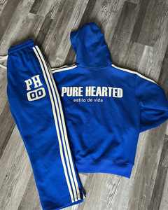 Conjunto de Sudadera con Capucha y Pantalones Deportivos con Estampado Desgastado Personalizado, Ropa Deportiva de Algodón con Franja Lateral para Invierno, Traje Deportivo Holgado - Product Image 2