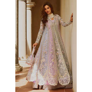Robe en dentelle Soraya ORCHID Lumene Festive Edits'25 TC-1465 - Product Image 3