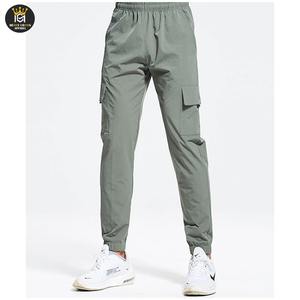 Pantalon cargo multi-poches respirant pour homme, style streetwear tendance, avec cordon de serrage, détail bouton, style hip-hop décontracté - Product Image 4