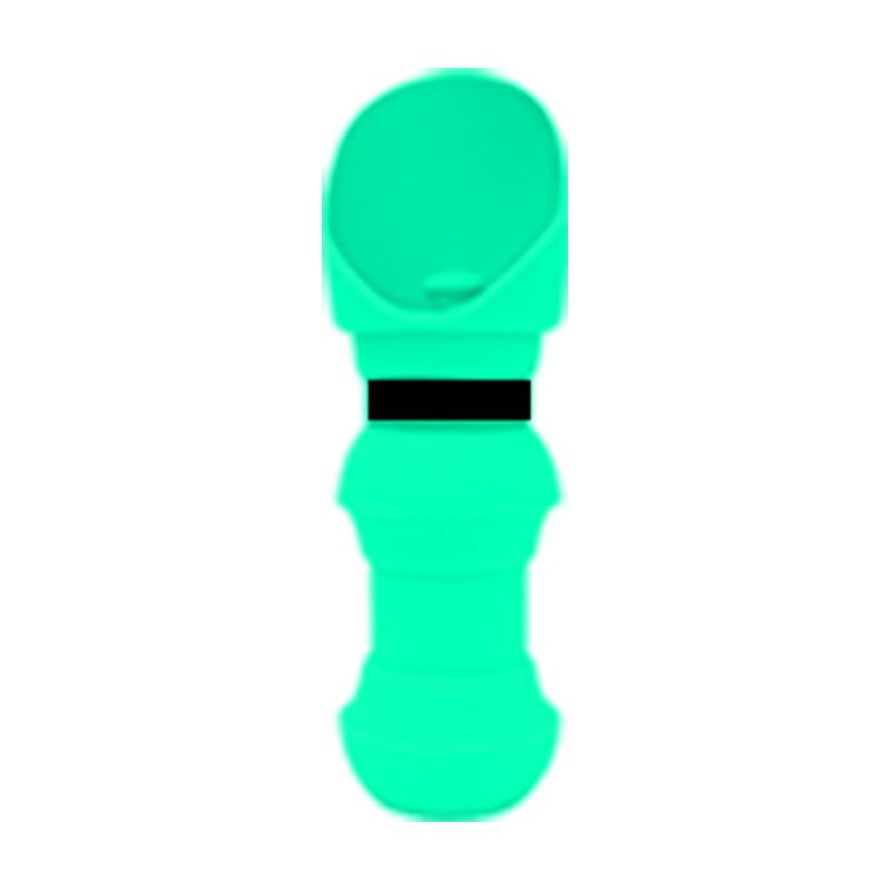 สีเขียวอ่อน