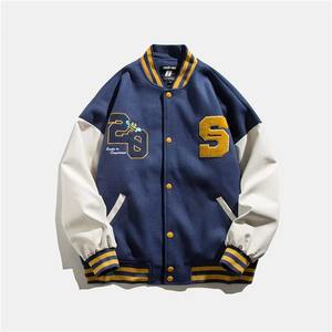 Chaqueta Varsity Acolchada con Capucha de Invierno 100% Algodón para Hombre con Bordado y Opciones Personalizables - Product Image 3