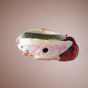 Bandeaux pour cheveux en perles rose clair faits à la main, nom personnalisé, broderie de style baroque colorée, accessoires pour cheveux du monde entier - Product Image 5