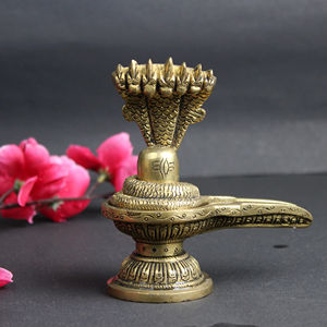 Shiv Puja บูชาตกแต่งบ้านวัด Shivlingam,Shiv Puja รูปปั้นทองเหลืองพร้อมด้วยรูปชบา - Product Image 1
