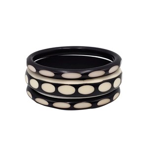 AALIYAN IMPEX Bracelet de luxe pour femmes, modèle floral, nouveauté, bracelets en perles de résine, souvenirs artificiels d'ange à la mode - Product Image 4