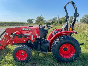 รถแทรกเตอร์ TYM 3515R ขับเคลื่อน 4 ล้อ รถแทรกเตอร์สำหรับงานเกษตรขนาดเล็ก พร้อมที่ตักด้านหน้า - Product Image 2