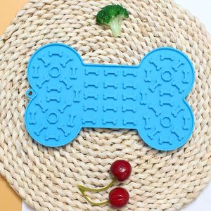 New Eco-Friendly Portable <b>Silicone</b> Licking <b>Mat</b> for Dogs Food-Grade Slow-Feeding with Suction Cups - Product Image 6