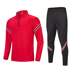 Ensemble d'uniformes de football personnalisés par sublimation, 100 % polyester, imperméable, séchage rapide, imprimé, coupe ajustée, taille personnalisée, conception OEM, fabrication sur mesure - Product Image 4