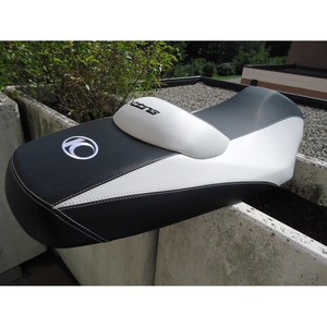 Coprisedile Moto KYMCO 300R - Bianco Tuning per Moto Xciting 300 R - Product Image 1