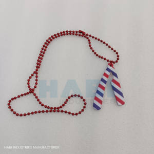 Collier chaîne en acier inoxydable avec design imprimé personnalisé, forme de lame de rasoir professionnelle, réutilisable, durable, de haute qualité - Product Image 1