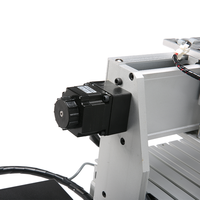 Mini Masaüstü 3 Eksenli 3040 6090 300W Tek İş Mili Mach3 CNC Router Ahşap Akrilik PVC MDF için Gravür Makinesi
