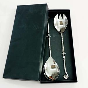 Nouveau serveur de salade poli miroir argenté en métal d'excellente qualité ou cuillères à salade poignée de forme carrée ensemble de serveur de salade de couverts - Product Image 1