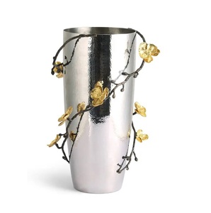 Jarrones de Flores Metálicos Hechos a Mano de Estilo Costero de Lujo para Decoración del Hogar y Bodas, Colores y Formas Personalizables, Alta Calidad - Product Image 2