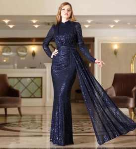 Kaftan marocain de fête en satin, taille naturelle, longueur au sol, imprimé floral, fait à la main, perlé, caftan traditionnel musulman, design 2022 - Product Image 2