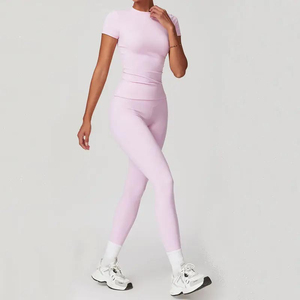 Ensemble de gymnastique pour femmes-Séchage rapide Respirant Slim Fit T-Shirt Taille haute Tummy Control Leggings Vente en gros Équipement d'entraînement de yoga solide - Product Image 5