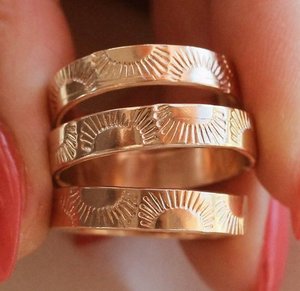 แหวนเงินแท้ 925 ชุบทอง ลายพระอาทิตย์ เครื่องประดับแฟชั่น ปรับขนาดได้ สำหรับผู้หญิง งานแต่งงาน งานเลี้ยง ฉลองครบรอบวันเกิด - Product Image 2