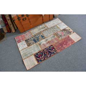 Alfombra de 2.9x4.3 pies, Alfombra Turca Vintage, Alfombra de Lana con Diseño Floral Azul y Rojo - Product Image 1