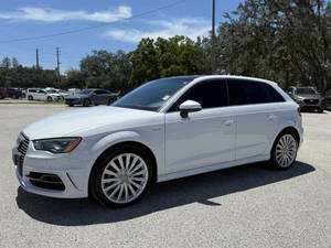 Auto Usado de Calidad a Precio Accesible, A-udi A3 Spo-rtba-ck e-tron 1.4T Premium Plus 2016, Volante a la Izquierda - Product Image 3