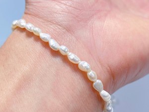 Perles d'eau douce naturelles en forme de pépite pour la fabrication de bijoux Perles de culture baroques de 3 à 4mm au prix d'usine en vrac - Product Image 4